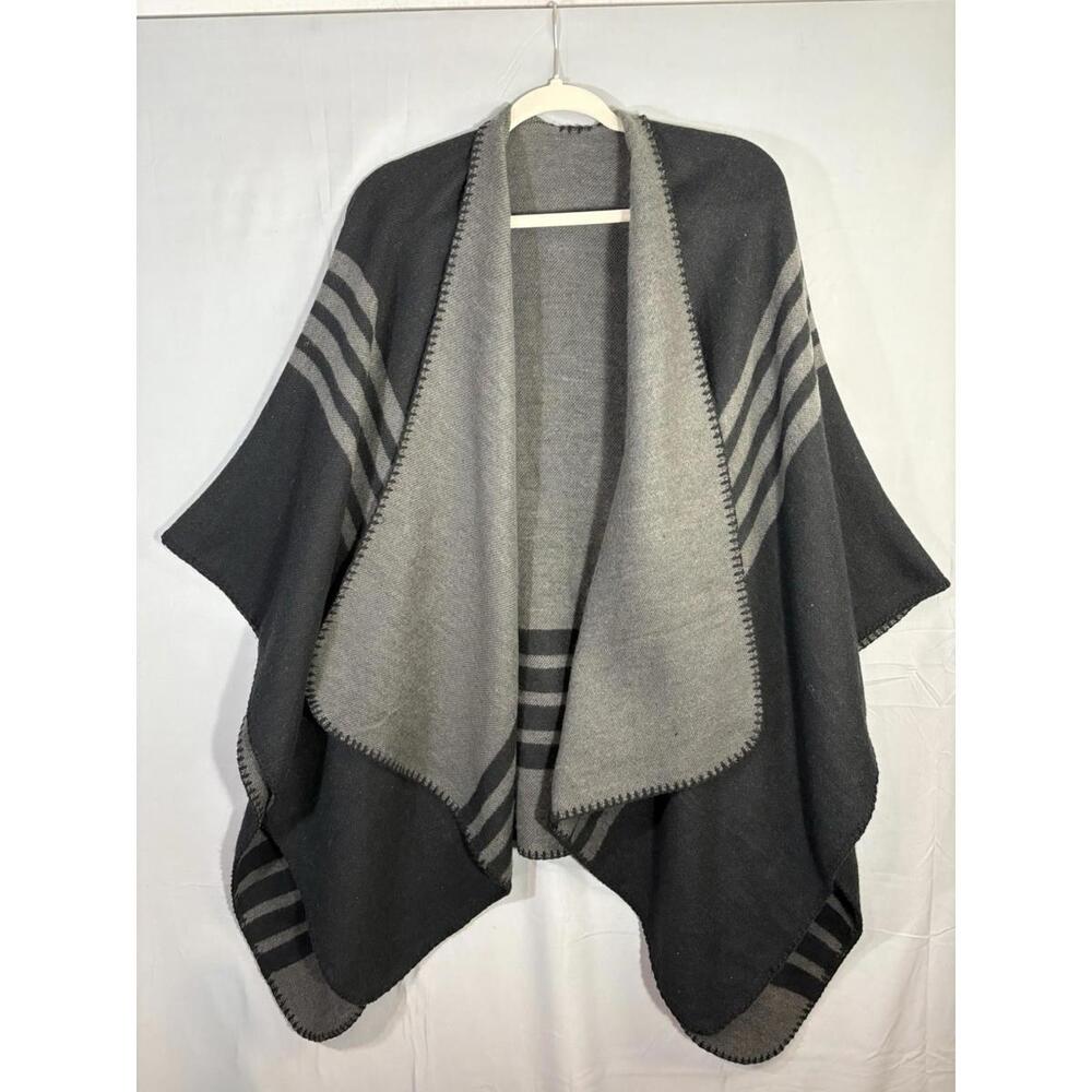 BB Dakota Women's Black/Gray Striped Reversible Blanket Wrap Poncho